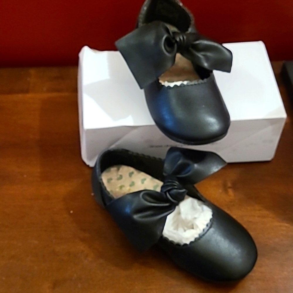 New Dream Pairs Black Shoes Bow Ballerina Flats Faux Leather 9 NIB